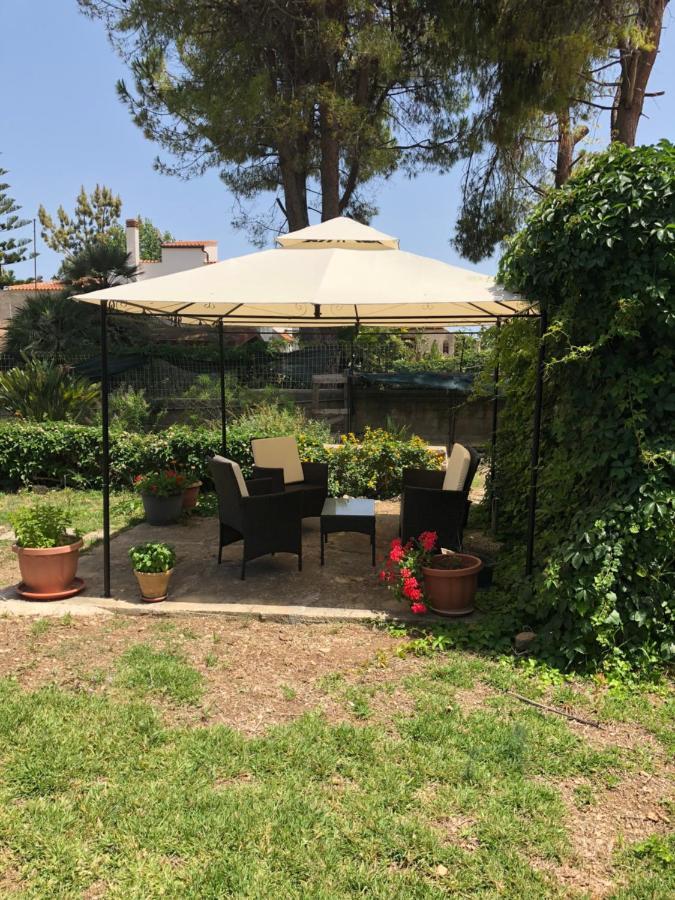 La Maison De Daniele Et Maria Appartement Fontane Bianche Buitenkant foto